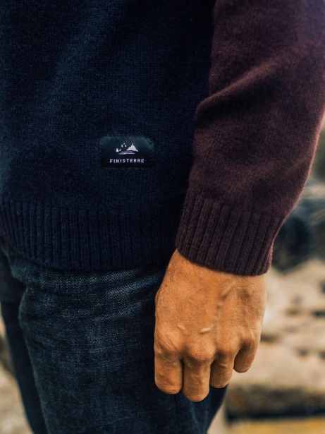 Navy/Dark Burgundy Columba Colourblock Knit Jumper Finisterre Stylish