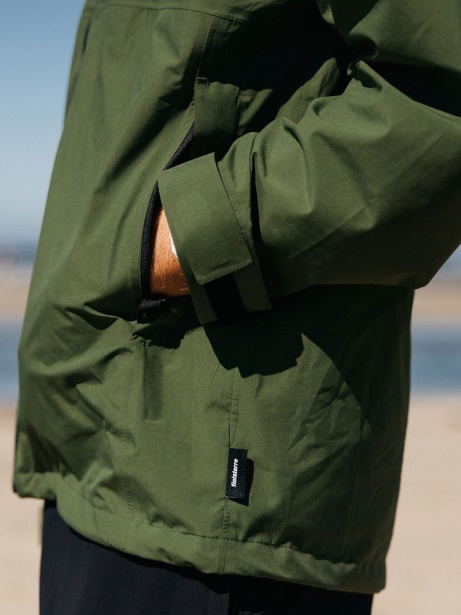 Finisterre Stylish The Rainbird Waterproof Jacket Kelp