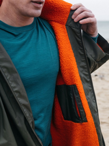 Olive/Flame Adelie Robe Finisterre Stylish