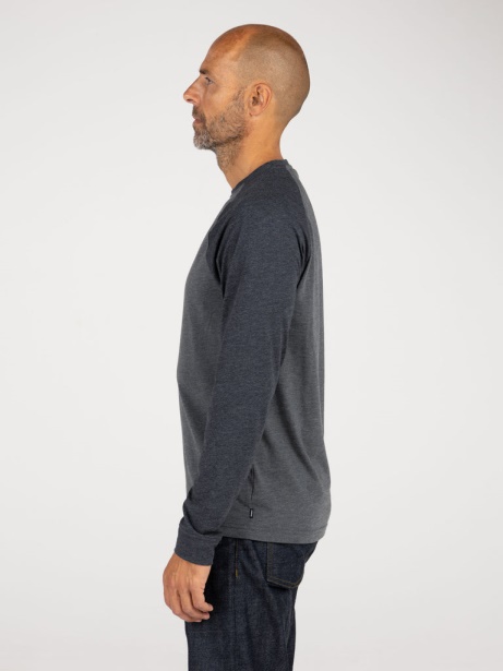 Bailey Long Sleeve T-Shirt Finisterre Stylish Black/Charcoal