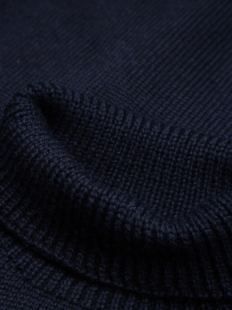 RNLI Cromarty Jumper Navy Finisterre Stylish