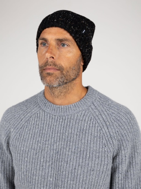 Farne Beanie Black Finisterre Stylish