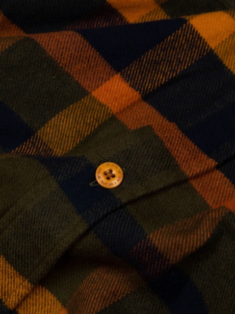 Beardsmore Shirt Navy/Olive Check Finisterre Stylish