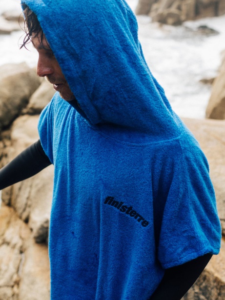 Vean Changing Robe Cerulean Finisterre Stylish