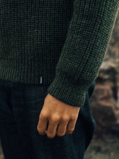 Olive Needus Jumper Finisterre Stylish