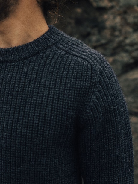 Finisterre Stylish Charcoal Needus Jumper