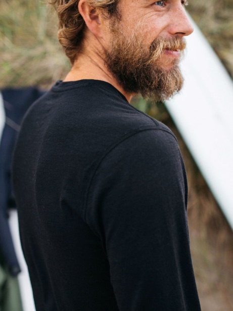 Black Finisterre Stylish Eddy Merino Wool Long Sleeve Base Layer