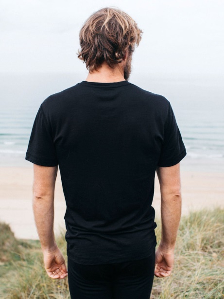 Finisterre Stylish Black Eddy Short Sleeve Merino Wool Base Layer T-Shirt