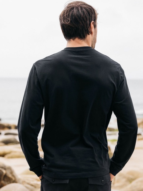 Harlyn Logo Long Sleeve T-Shirt Black Finisterre Stylish