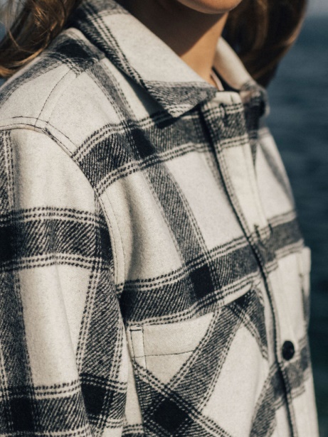 Daven Overshirt Ecru/Black Finisterre Stylish