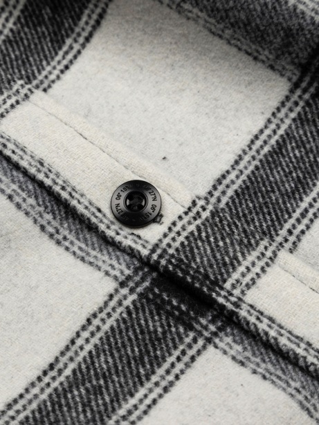 Daven Overshirt Ecru/Black Finisterre Stylish