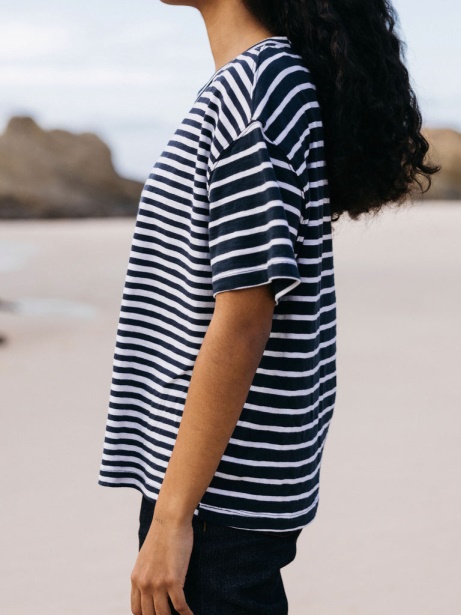 Finisterre Stylish Dart T-Shirt Navy/White