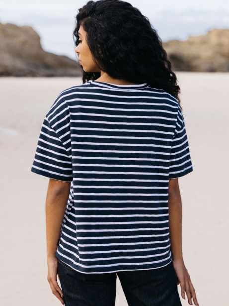 Finisterre Stylish Dart T-Shirt Navy/White