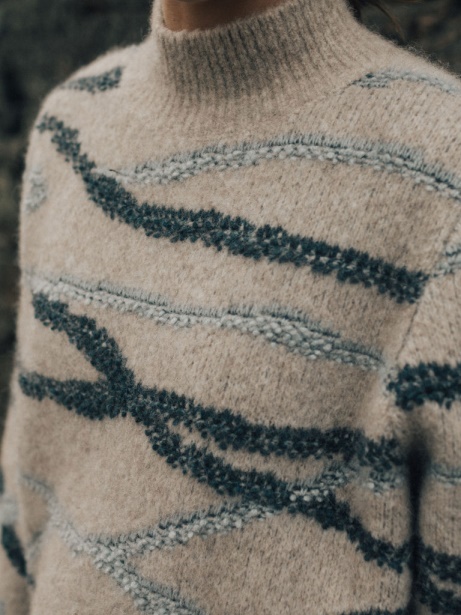 Wave Stitch Jumper Oatmeal/Blue Finisterre Stylish