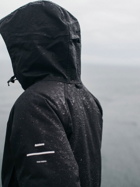 Finisterre Stylish Black Vellus Waterproof Parka